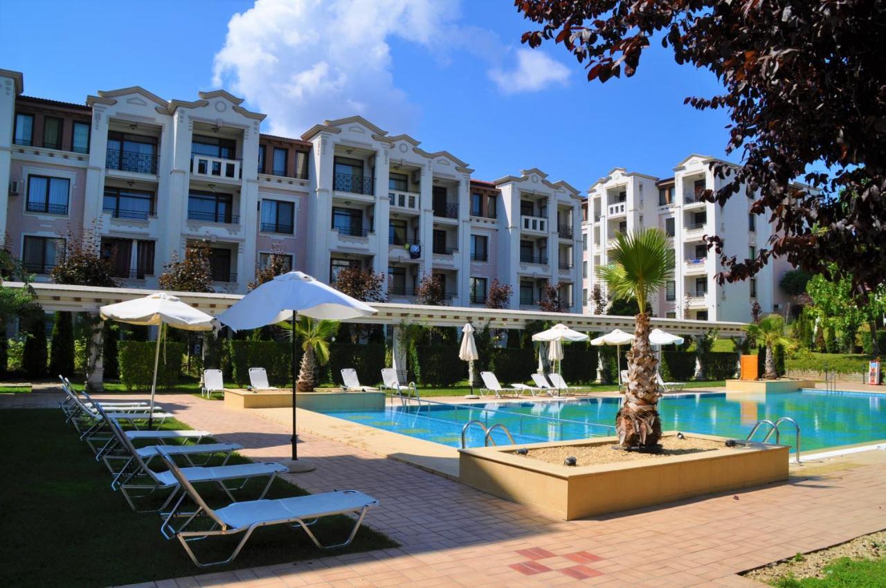 Private Apartment In Green Life Beach Resort Созополь Экстерьер фото